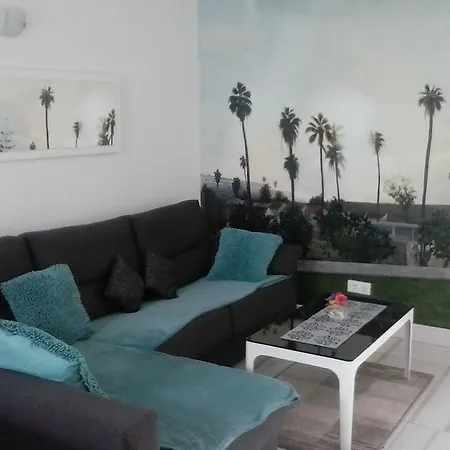 Island Village Βίλα *